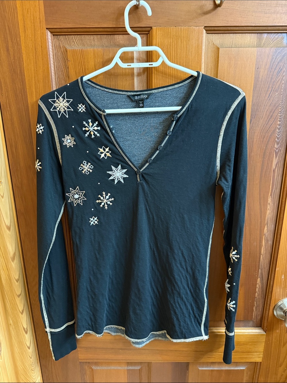 Alp N Rock embroidered top